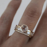 Elegant gold ring with crystals