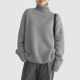 Isa - High Cashmere Collar