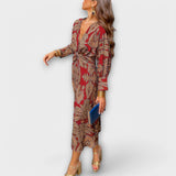 Milada - Elegant Dress with Long Sleeves