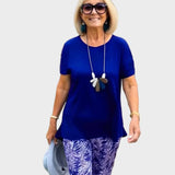 Zaneta – Elegant set with a fitted top and loose pants