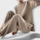 Albertina – 2-piece Cosy set in ribbed knit