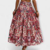 Comfortable patterned skirt