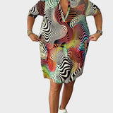 Mari - Colorful dress with a V-neckline