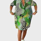 Mari - Colorful dress with a V-neckline