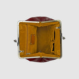 Leontýna - Leather bag with retro clasp