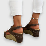 Mia – Vintage Platform Sandals