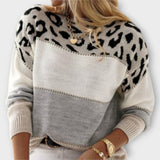 Cheyenne - Loose Sweater in Leopard Print