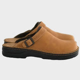 István - slippers providing comfort and support