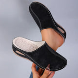 Orthopedic Slippers with Everyday Comfort and Timeless Style
