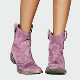 Sára - Retro ankle boots in cowboy style