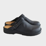 István - slippers providing comfort and support