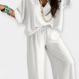 Veronika - Loose Set with Wide Trousers and Flowing Blouse