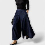 Antonia – Women's Trousers with Wide Legs
