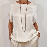 Lucie - Set with Luxurious Comfort